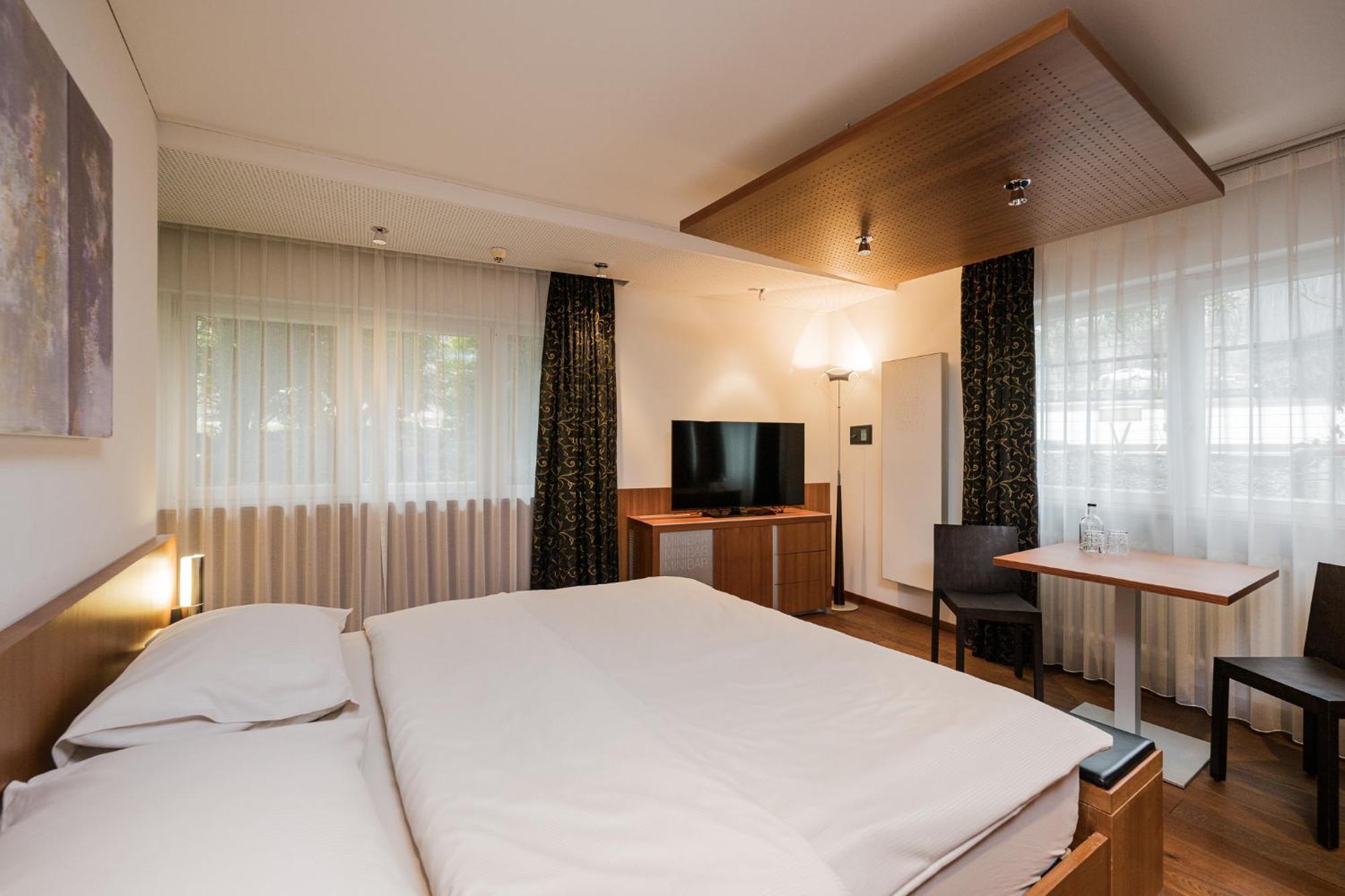 נטורנו Lindenhof Pure Luxury & Spa Dolcevita Resort מראה חיצוני תמונה
